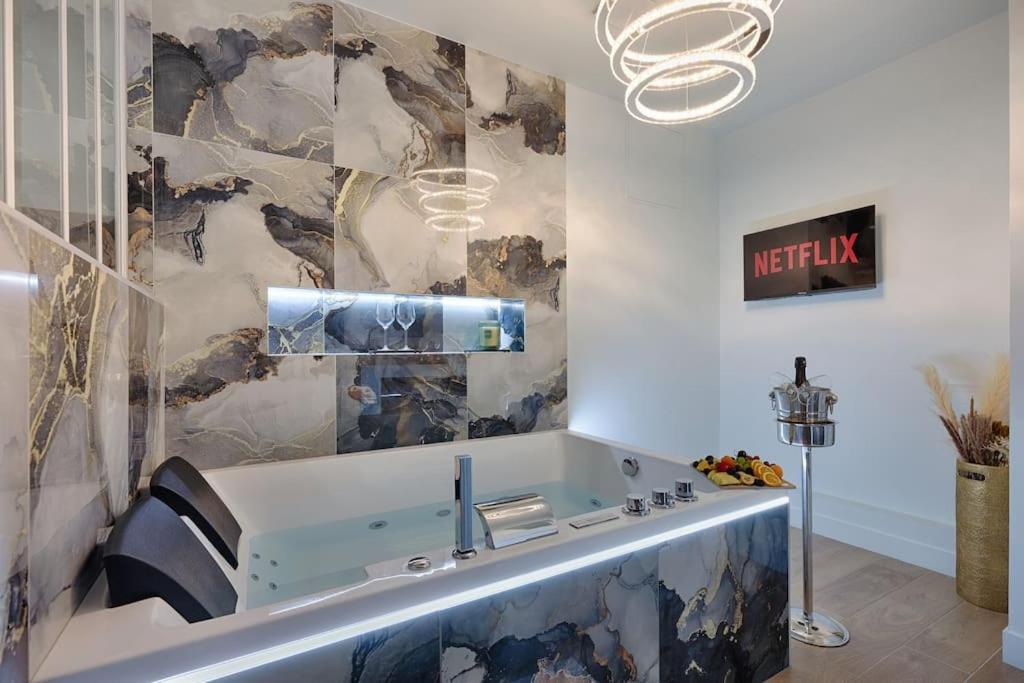 Appartement Welcome To Dubai / Jacuzzi *