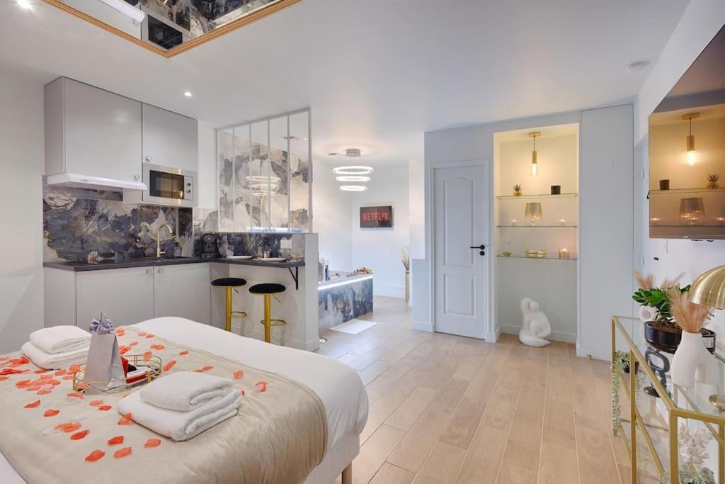 Appartement Welcome To Dubai / Jacuzzi Ivry-sur-Seine